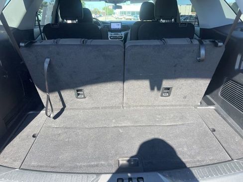 Used 2023 Ford Explorer XLT image 21