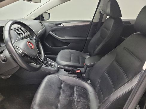 Used 2015 Volkswagen Jetta SE FWD image 17