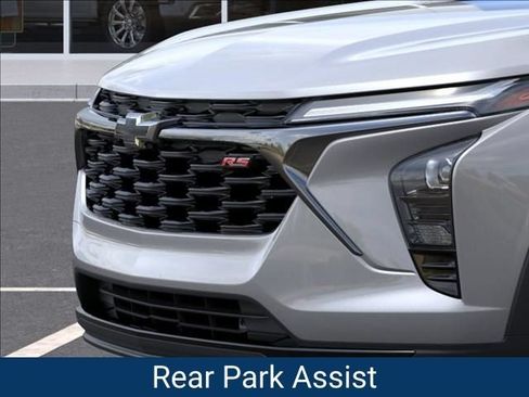 New 2026 Chevrolet Trax RS w/ Sunroof Package FWD image 15