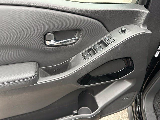 Used 2022 Nissan Frontier PRO-4X w/ Pro-4X Premium Package AWD/4WD image 39