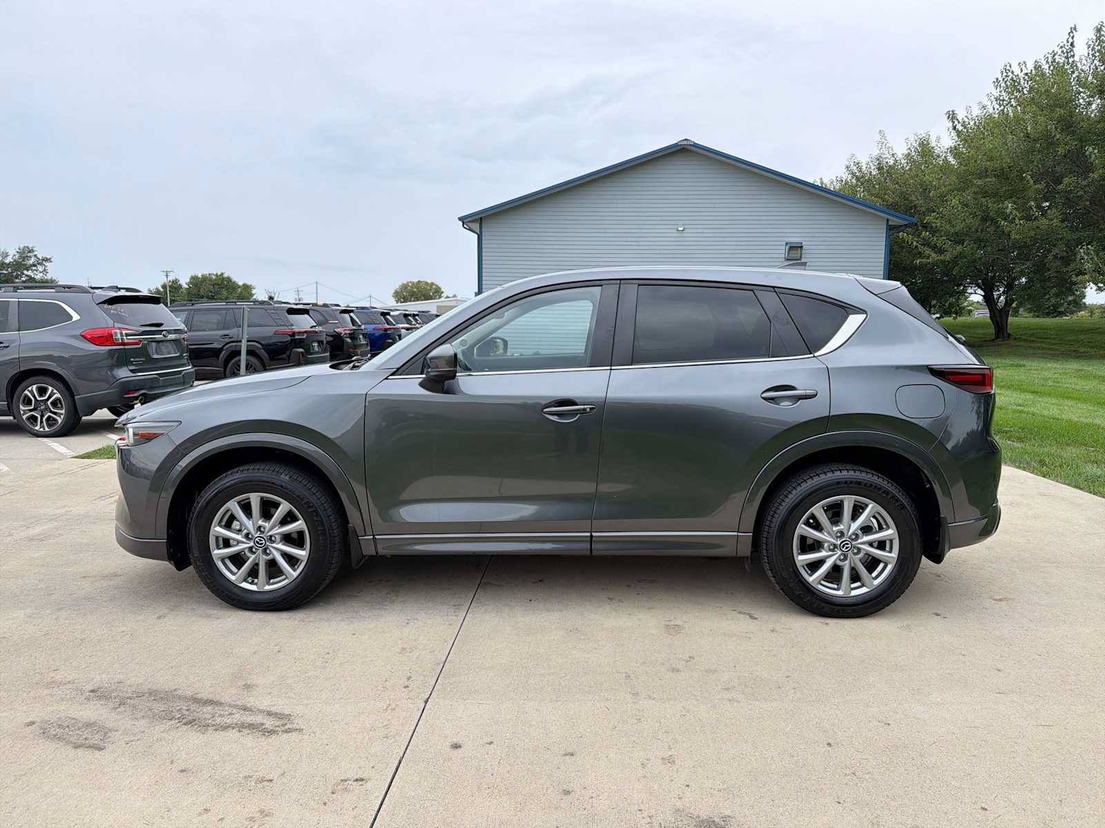 Used 2024 MAZDA CX-5 AWD 2.5 S w/ Preferred Package image 3