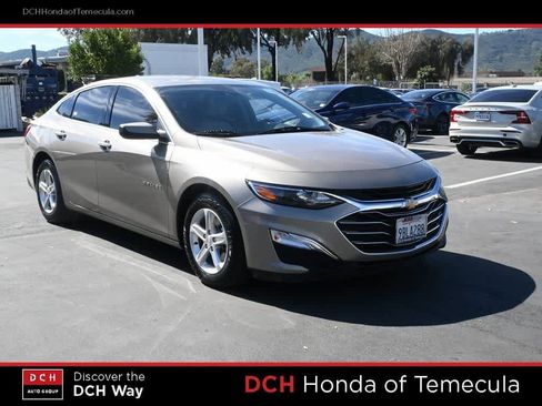 Used 2022 Chevrolet Malibu LS w/ Driver Confidence Package II image 3
