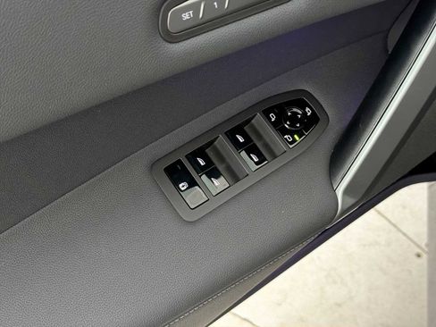 Certified 2026 BMW iX M70 AWD/4WD image 15