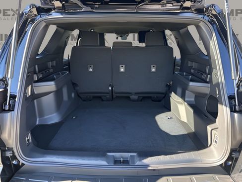 Used 2025 Toyota 4Runner SR5 image 25