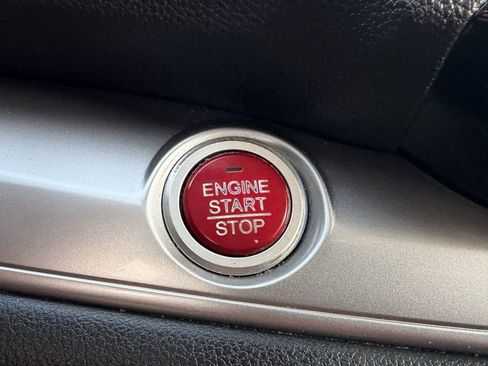 Used 2015 Honda CR-V EX image 27