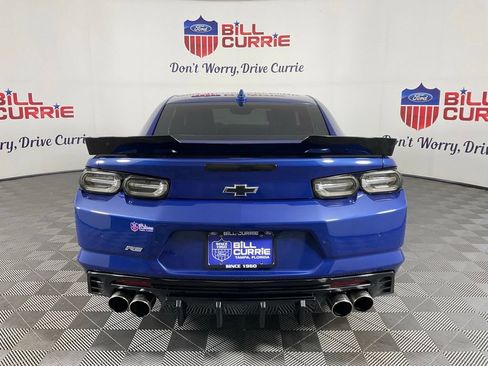 Used 2020 Chevrolet Camaro LT RWD image 4