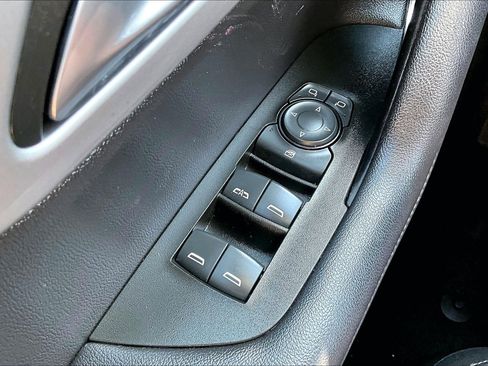 Used 2024 Chevrolet Blazer LT w/ Convenience Package image 32