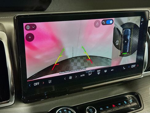 Used 2025 Ford Expedition Max Platinum image 22