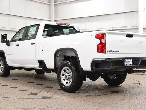 New 2026 Chevrolet Silverado 3500 W/T AWD/4WD image 6