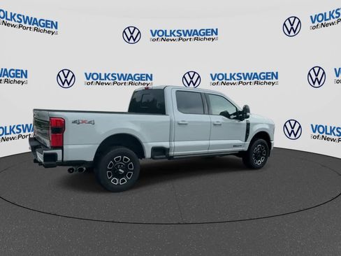 Used 2026 Ford F250 Platinum AWD/4WD image 8