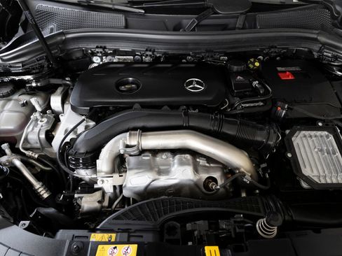 Certified 2026 Mercedes-Benz GLA 250 4MATIC image 27