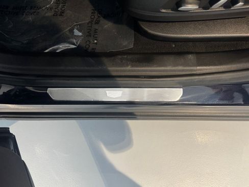 Used 2022 Cadillac XT6 Premium Luxury image 40