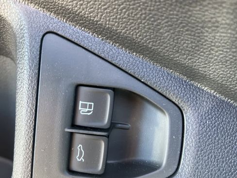 Used 2024 Volkswagen Jetta Sport image 24