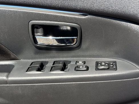 Used 2020 Mitsubishi Outlander Sport ES FWD image 21