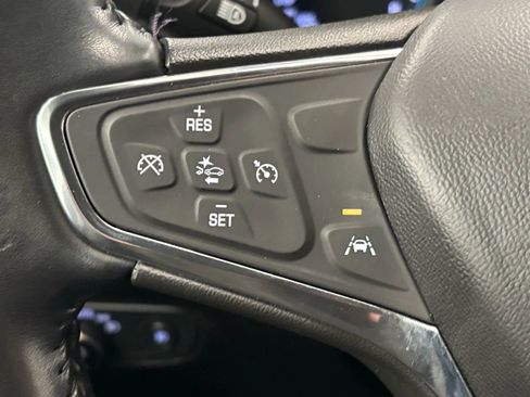 Used 2021 Chevrolet Equinox LT FWD image 45