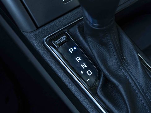 Used 2015 Hyundai Sonata SE FWD image 28