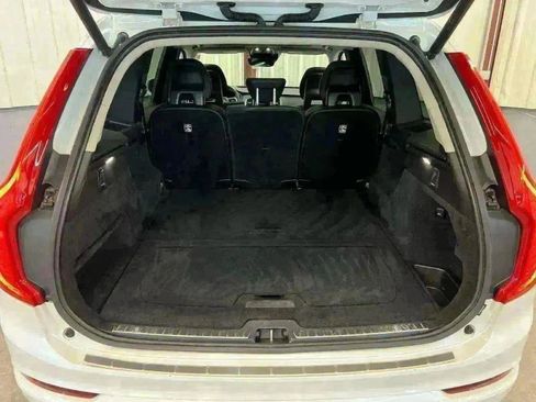 Used 2017 Volvo XC90 T5 Momentum w/ Vision Package image 34