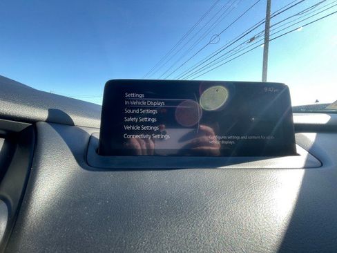 Used 2023 MAZDA CX-9 Touring Plus image 36