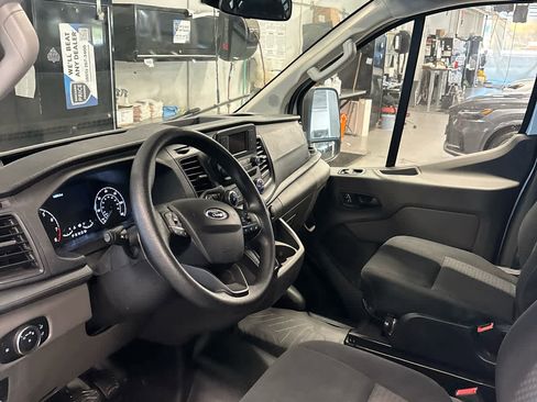 Used 2024 Ford Transit 250 Low Roof w/ Exterior Upgrade Package image 5