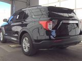 Used 2021 Ford Explorer XLT image 3