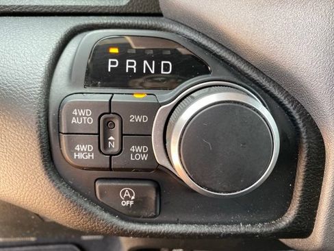 Used 2025 RAM 1500 Big Horn AWD/4WD image 28