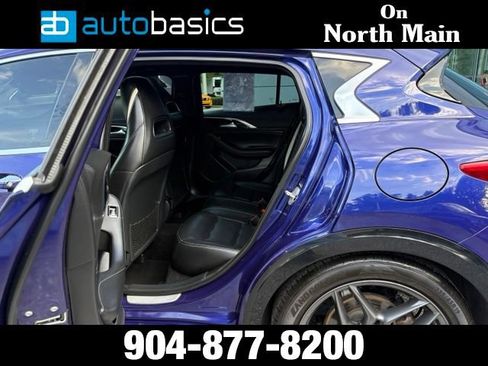 Used 2017 INFINITI QX30 Sport w/ Sport Leather Package FWD image 22