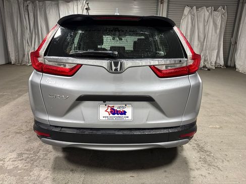 Used 2018 Honda CR-V LX image 6