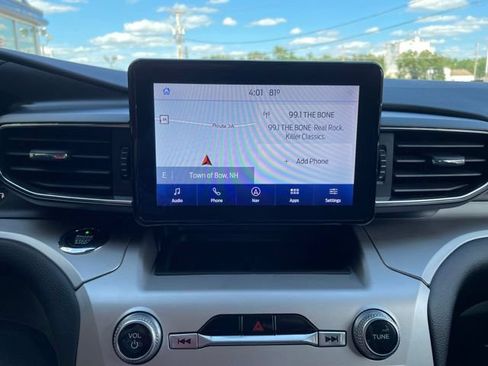Certified 2020 Ford Explorer XLT w/ Equipment Group 202A AWD/4WD image 26