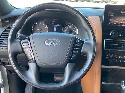Used 2024 INFINITI QX80 Sensory image 48