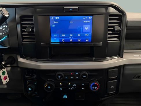 New 2026 Ford F250 XL w/ XL Chrome Package AWD/4WD image 13