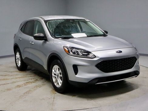 Certified 2022 Ford Escape SE w/ Convenience Package image 1