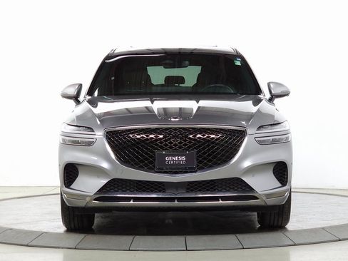 Used 2022 Genesis GV70 2.5T Advanced w/ Advanced Package image 2