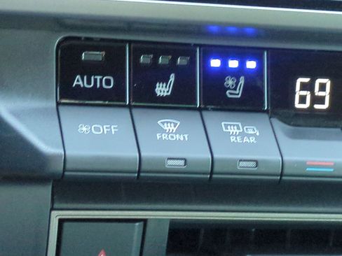 Used 2026 Toyota Camry XSE image 21