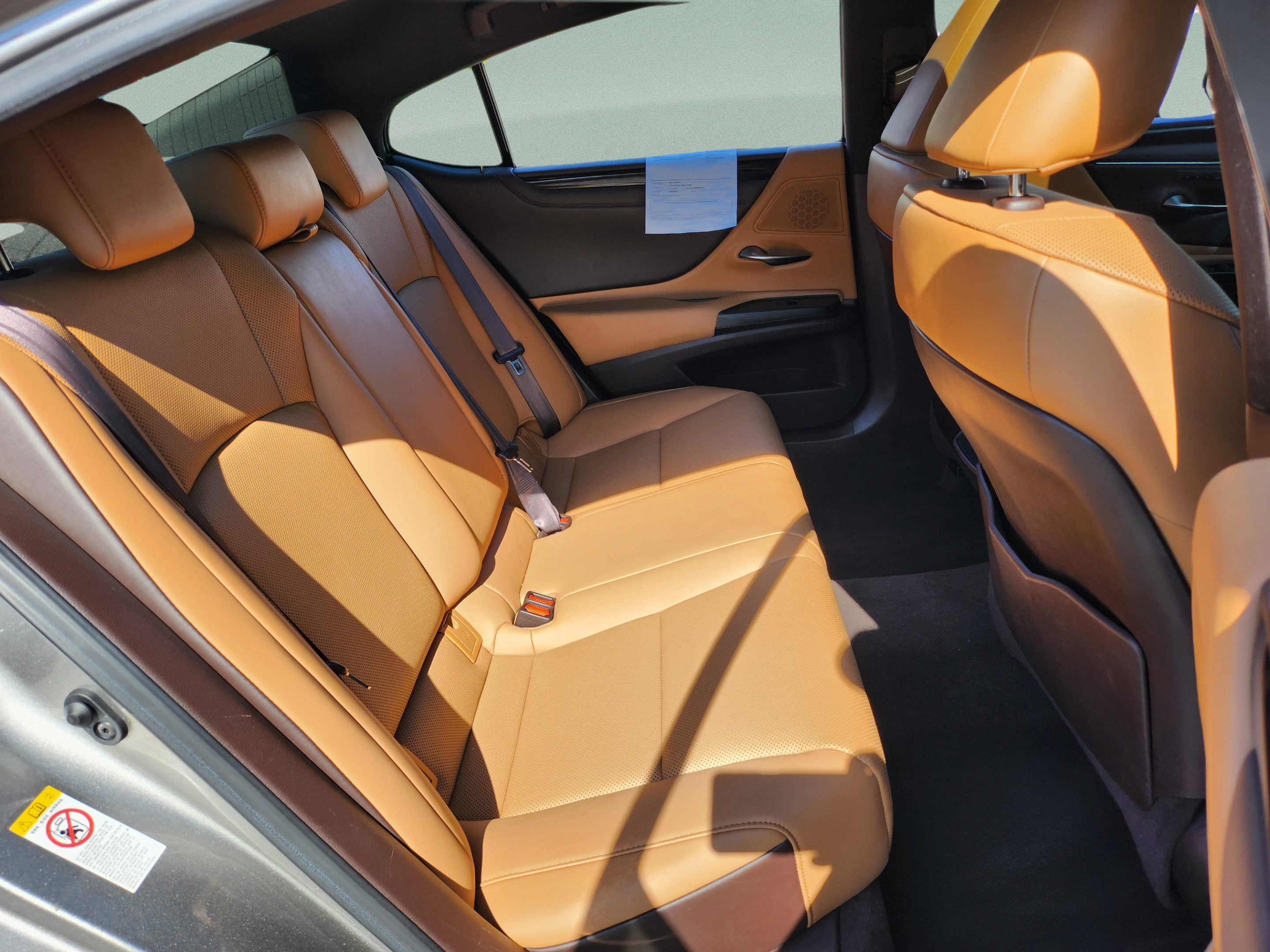 Used 2019 Lexus ES 350 w/ Premium Package FWD image 29
