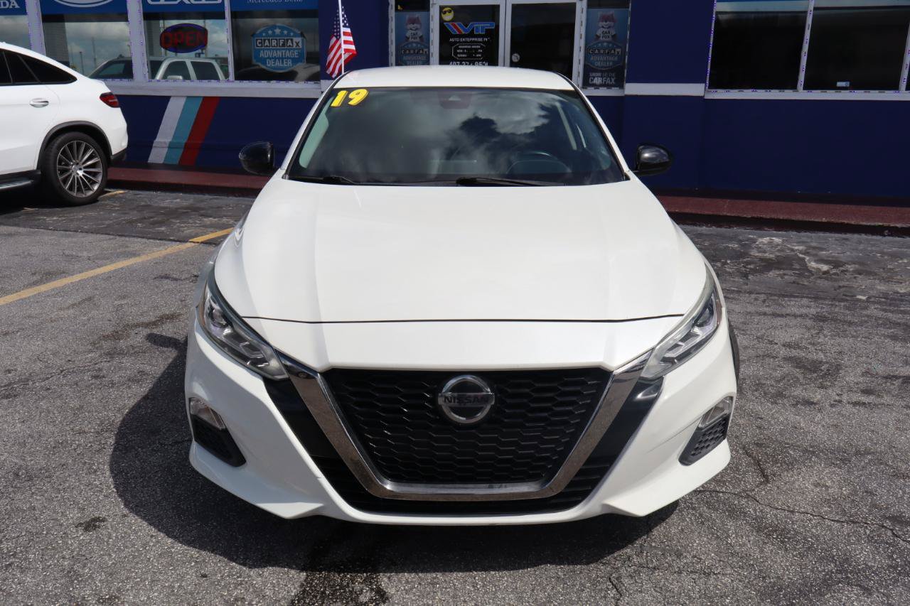 Used 2020 Nissan Altima 2.5 SR FWD image 8