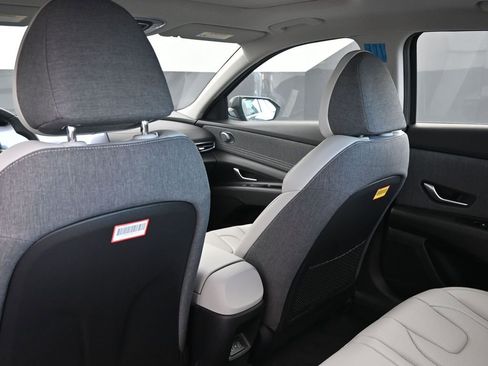 New 2026 Hyundai Elantra Limited image 20