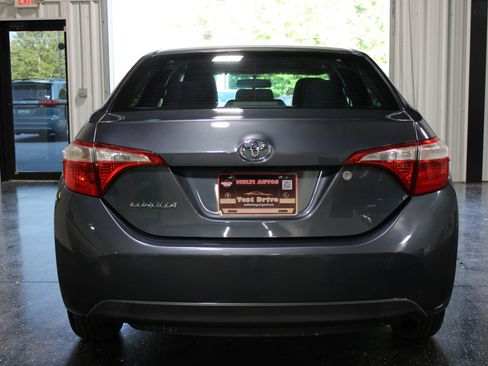 Used 2015 Toyota Corolla L FWD image 4