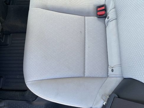 Used 2015 Subaru Forester 2.5i w/ Alloy Wheel Package image 20