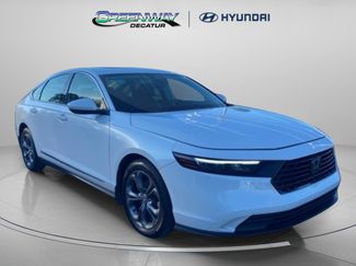 Used 2024 Honda Accord EX video 1