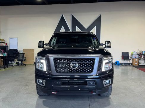 Used 2016 Nissan Titan Platinum Reserve image 2