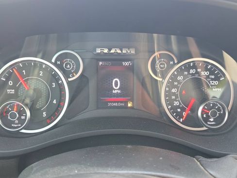 Used 2025 RAM 2500 Big Horn AWD/4WD image 18