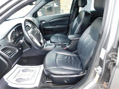 Used 2013 Chrysler 200 Touring w/ S Exterior Appearance Pkg image 13