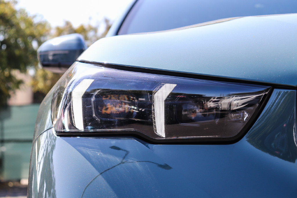 Used 2027 BMW i5 xDrive40 AWD/4WD image 10