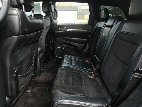 Used 2016 Jeep Grand Cherokee SRT AWD/4WD image 17