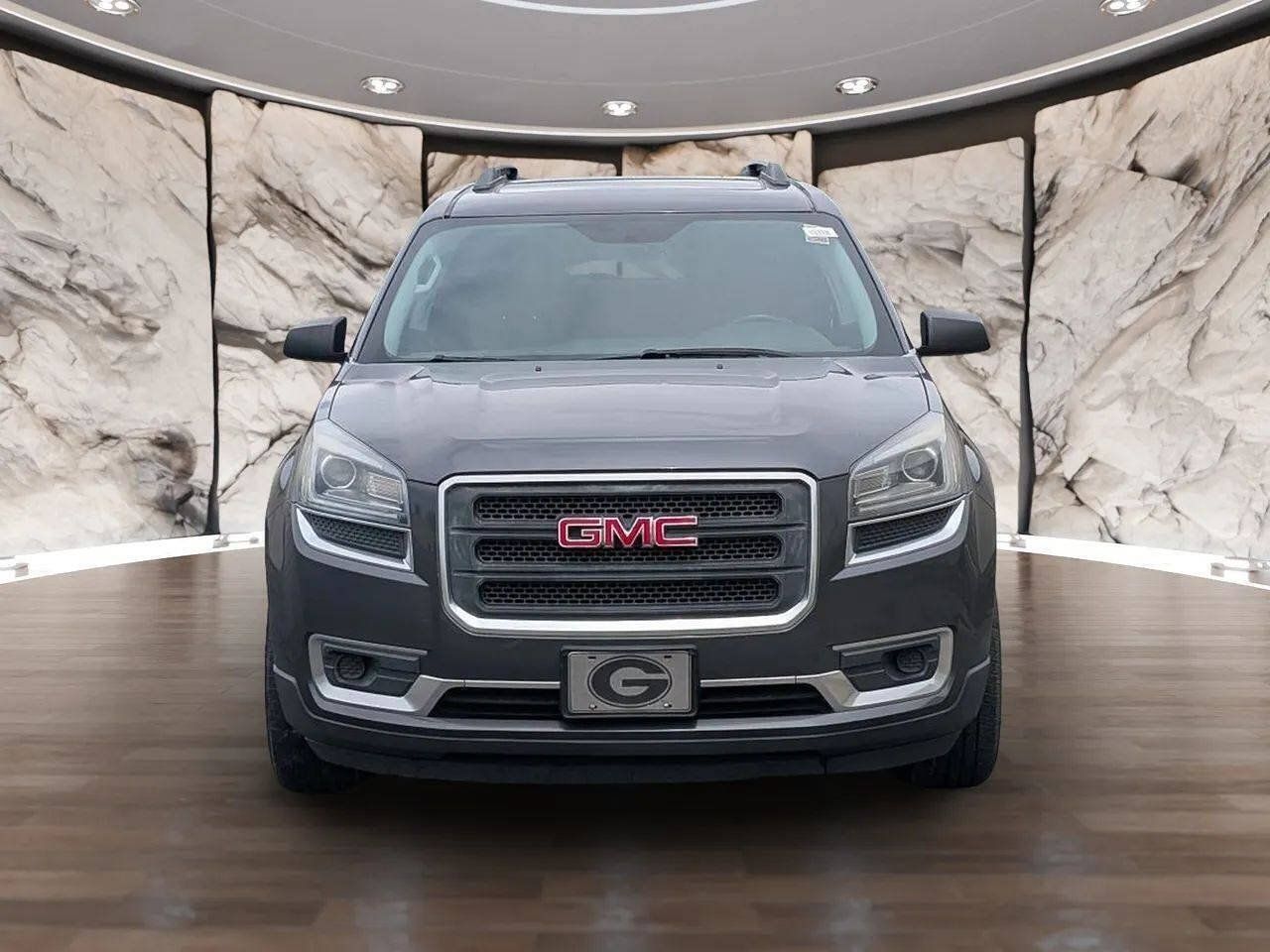 Used 2014 GMC Acadia SLE FWD image 19