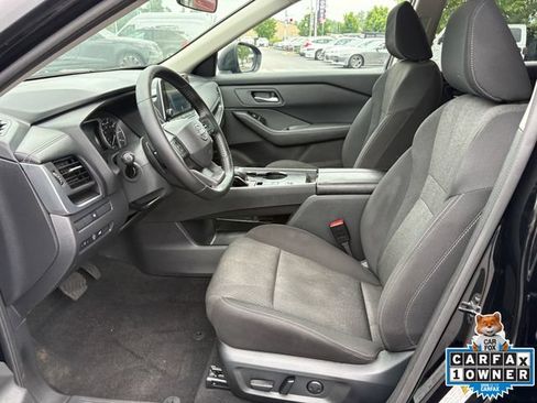 Used 2025 Nissan Rogue SV FWD image 11