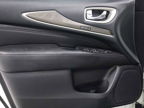 Used 2017 INFINITI QX60 AWD w/ Premium Plus Package image 16