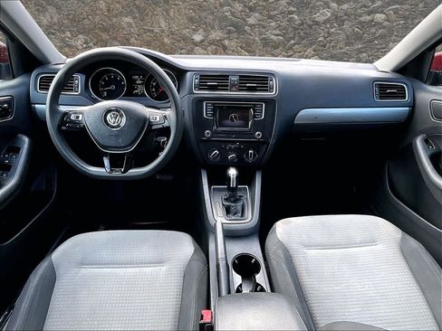 Used 2018 Volkswagen Jetta S w/ Cold Weather Package image 14