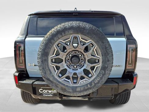 Used 2024 GMC Hummer EV 3X AWD/4WD image 11