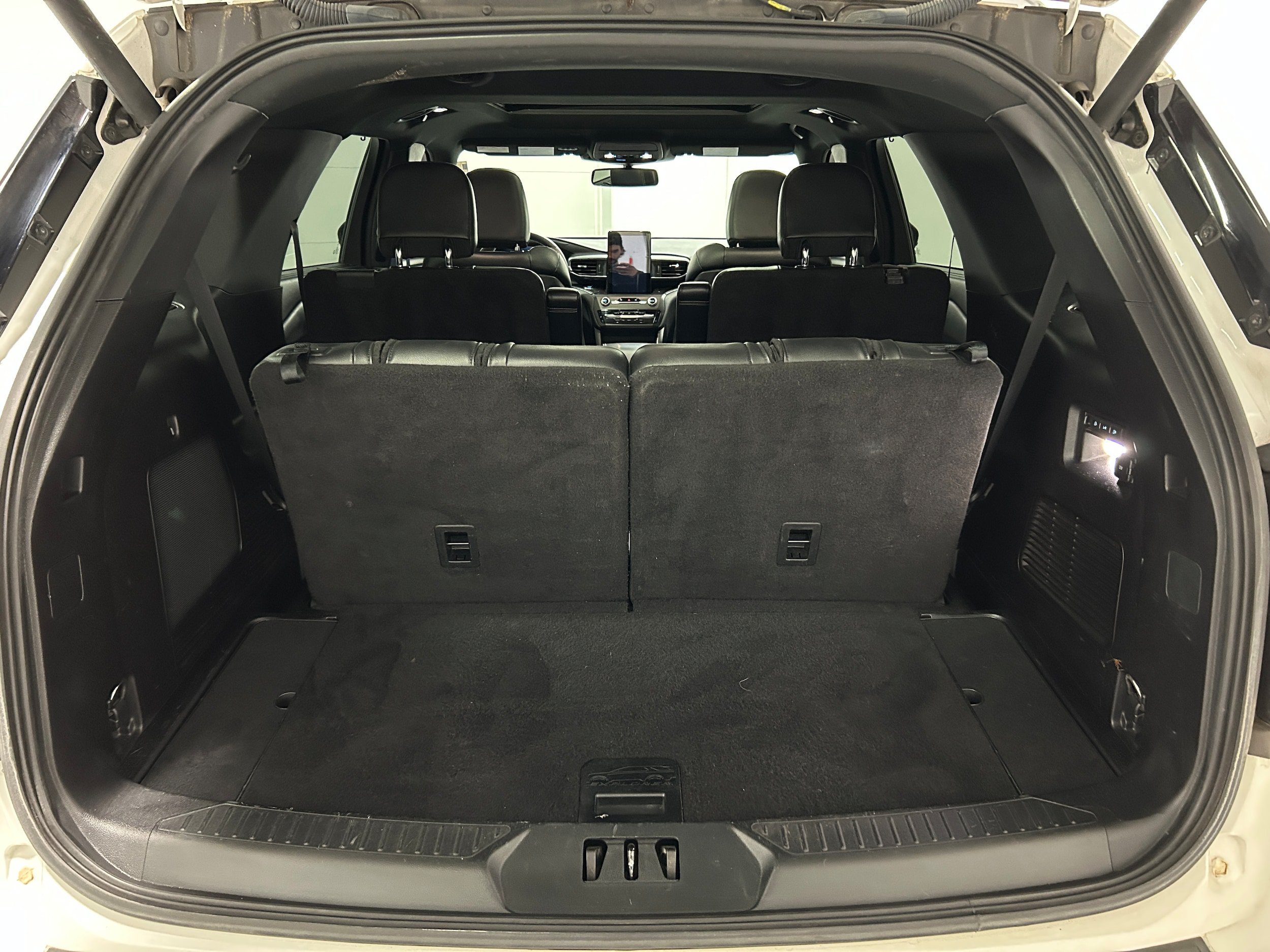 Used 2020 Ford Explorer ST w/ ST Street Pack AWD/4WD image 35